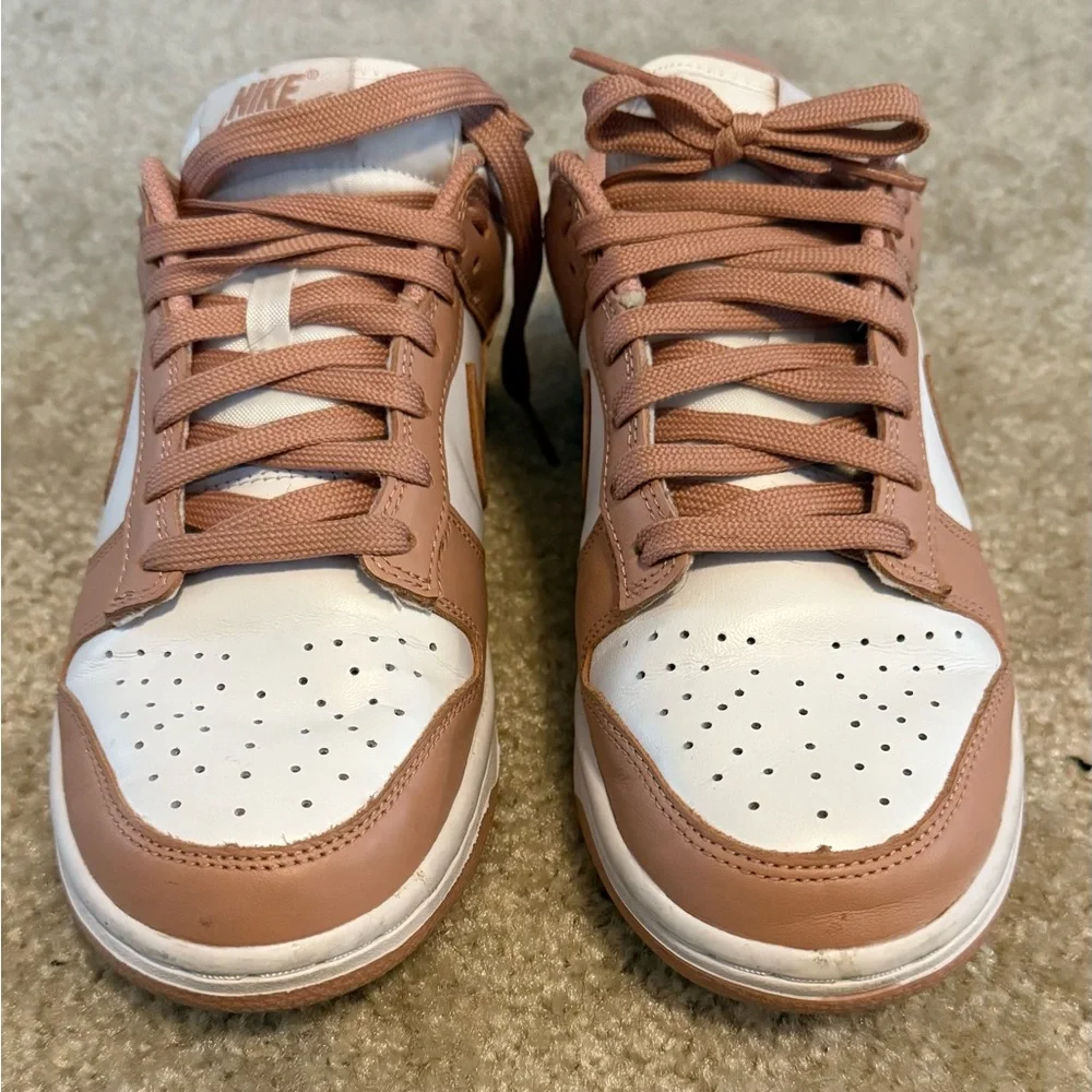 Women’s Nike Dunk Low - Picture 2 of 5